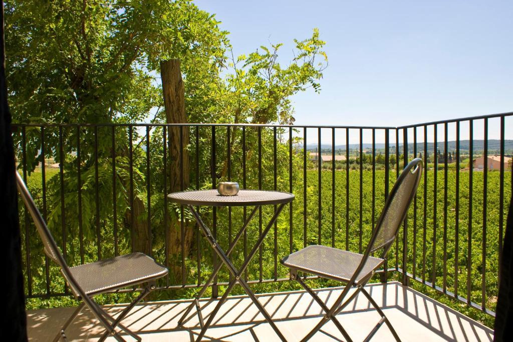 Logis Auberge Cote Jardin Otel Lézignan-Corbières Oda fotoğraf