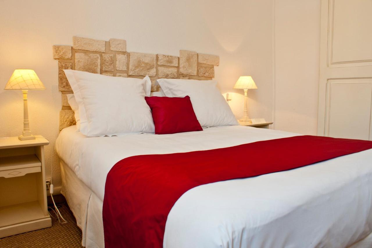 Logis Auberge Cote Jardin Otel Lézignan-Corbières Oda fotoğraf
